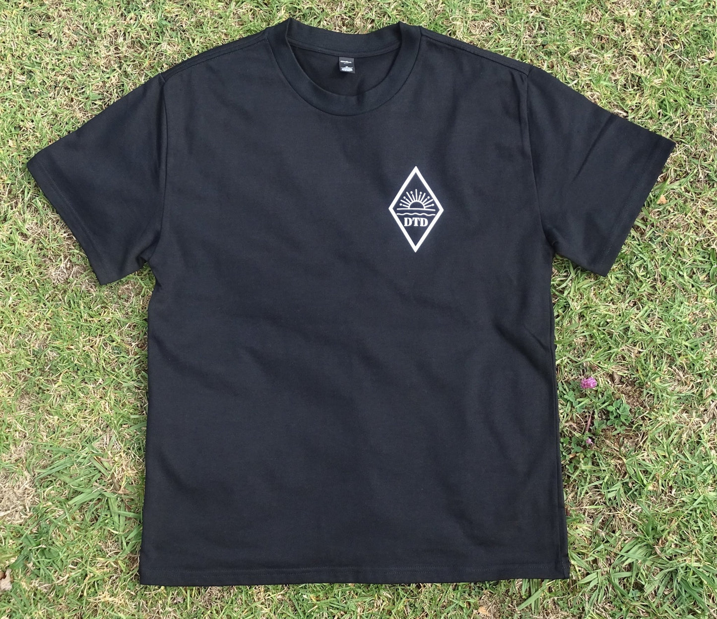 Men's Heavy Tee | Black - Dawn Through Dusk