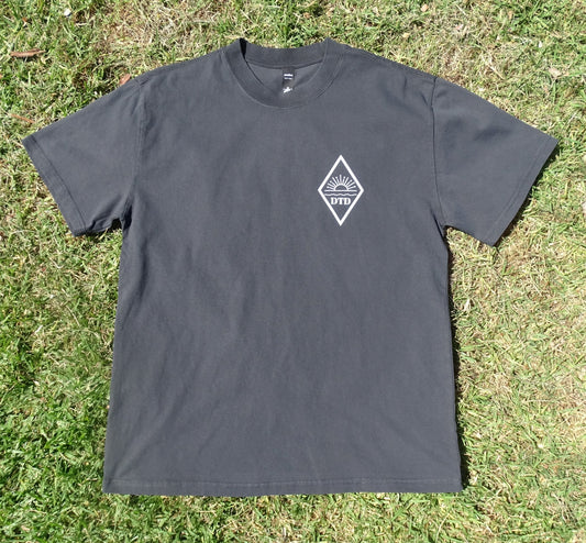 Men's Faded Heavy Tee | Coal - Dawn Through Dusk